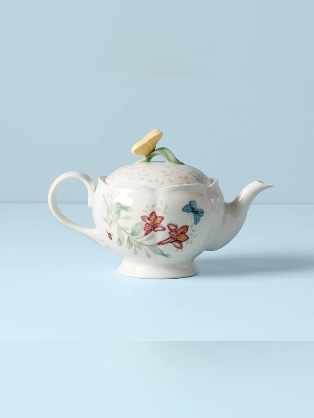 Lenox porcelain teapot